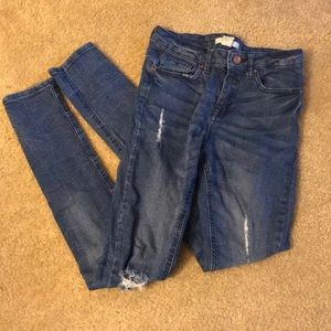 Forever 21 distressed super skinny jeans